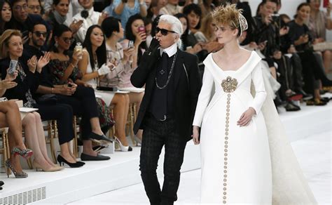 Gli abiti da sposa di Chanel dagli anni Ottanta a oggi. Tutti gli 